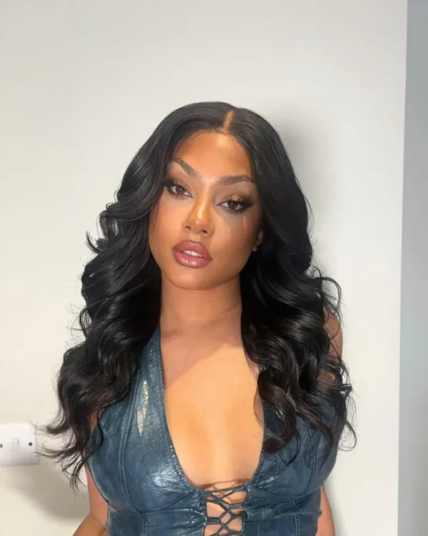 Guleless body wave lace wig